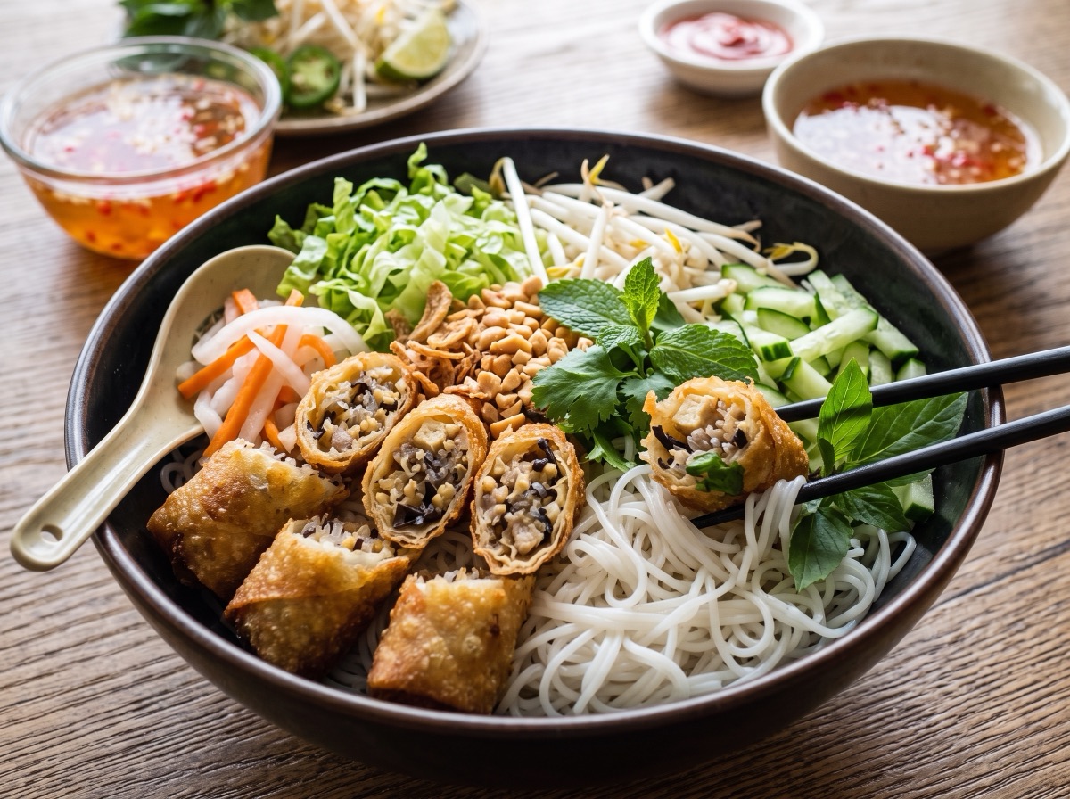 Vegetarian Eggroll Vermicelli
